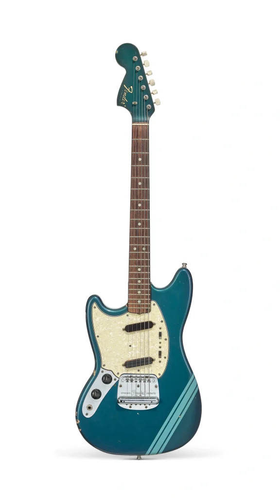 Fender Mustang zurda de 1969 usada por Kurt Cobain en el video de “Smells Like Teen Spirit”.